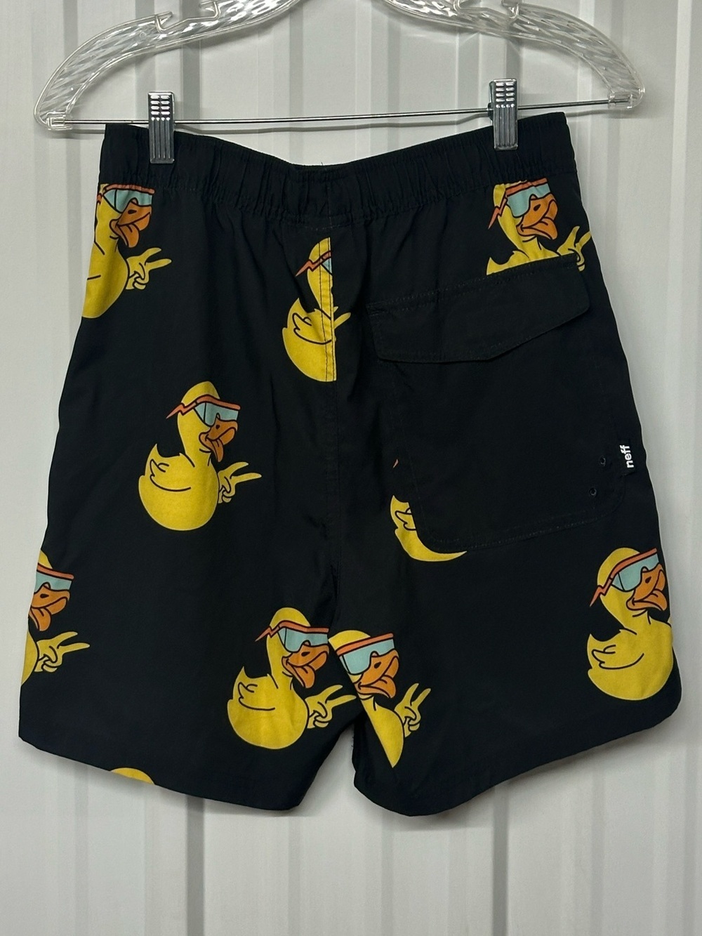 Neff Chill Mode Peace Ducky Swim Board Shorts Men Graphic Surf Skate Streetwear - Picture 3 of 9